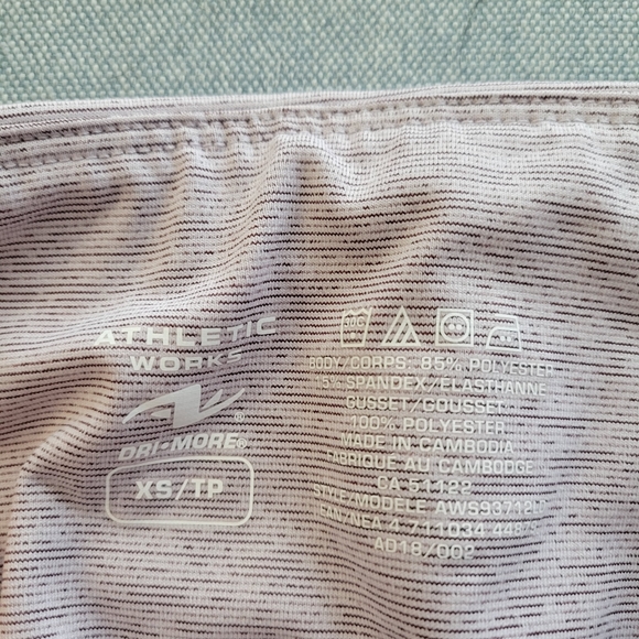 Leggings - Picture 2 of 3